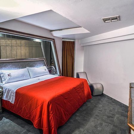 Motel Mediterraneo Mexicali Zewnętrze zdjęcie