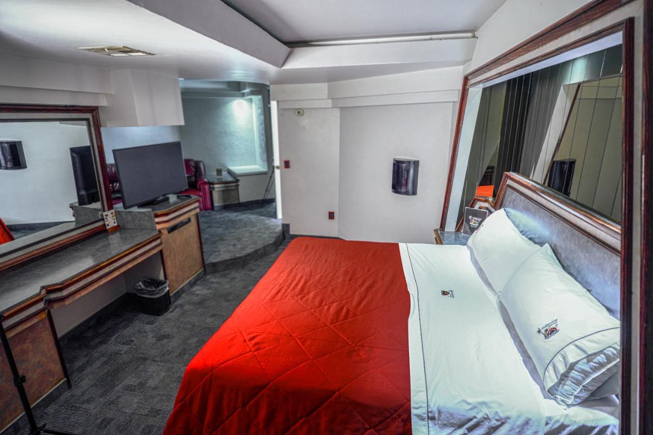 Motel Mediterraneo Mexicali Zewnętrze zdjęcie