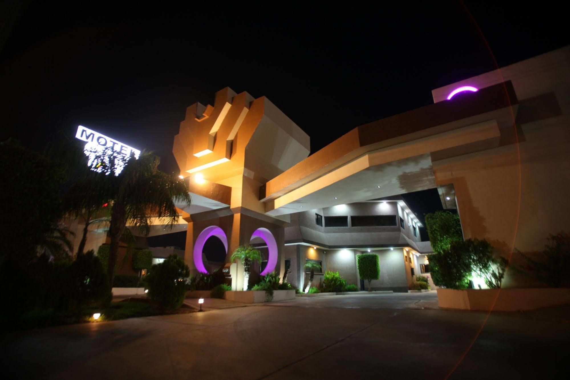 Motel Mediterraneo Mexicali Zewnętrze zdjęcie